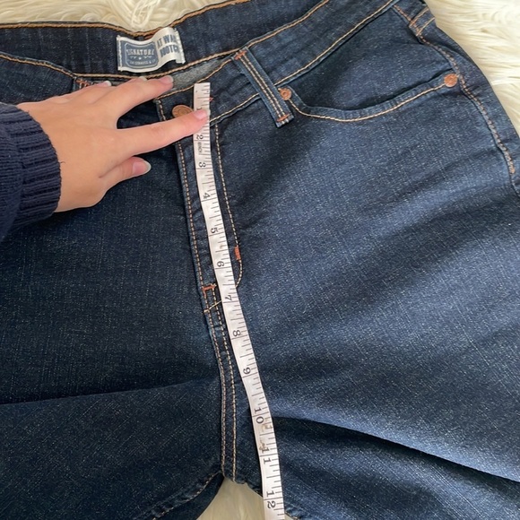 Signature Levi Strauss dark Wash at waist boot cut flare leg misses 12 short - Picture 12 of 16